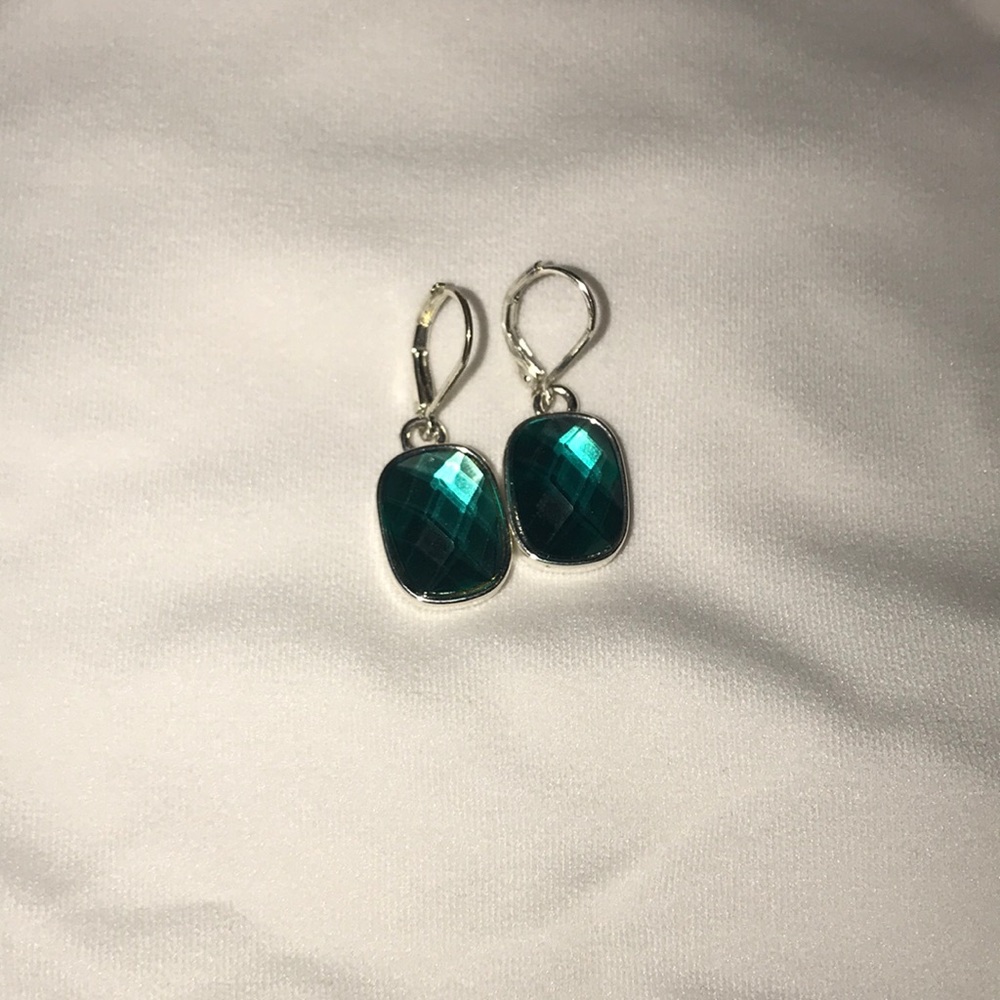 Emerald Earings